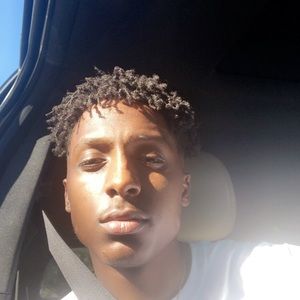 Meet your Posher, Isaiah